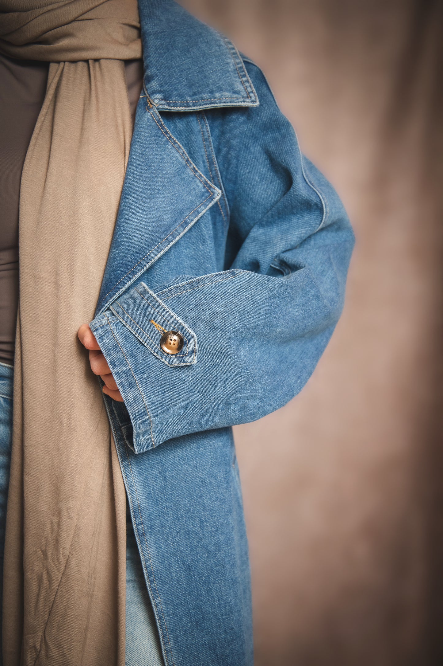 Abaya en jeans